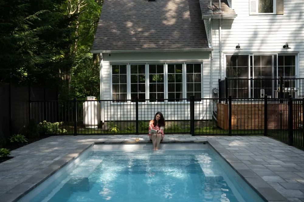 12x24 Flat bottom pool - Wispy grey